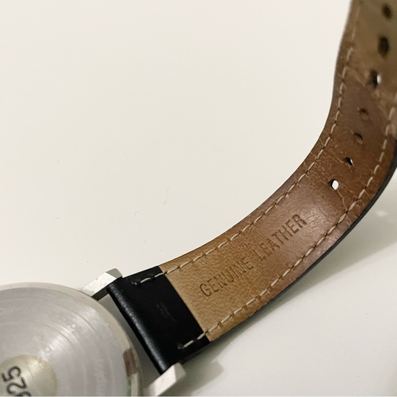 Monty Python Ministry of Silly Walks Men's Watch - Picture 16 of 16